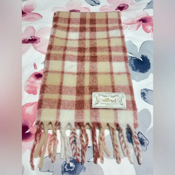 Aritzia Wilfred Twist Fringe Wool Blend Rectangular Warm Plaid Scarf One Size - Picture 7 of 10